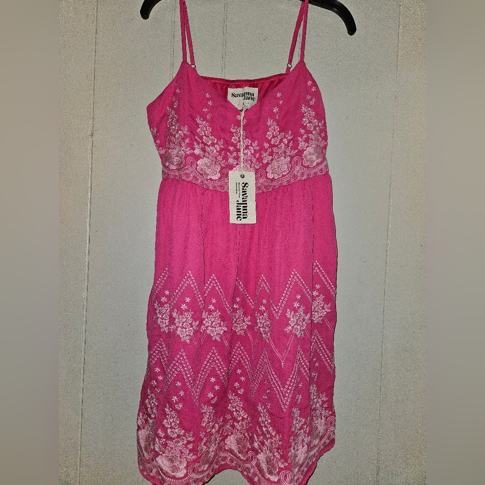 Savanna Jane Pink Dress w/Floral Embroiderery - Size S - NWT